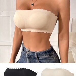 SHEIN Scalloped Edge Strapless Bandeau in Black